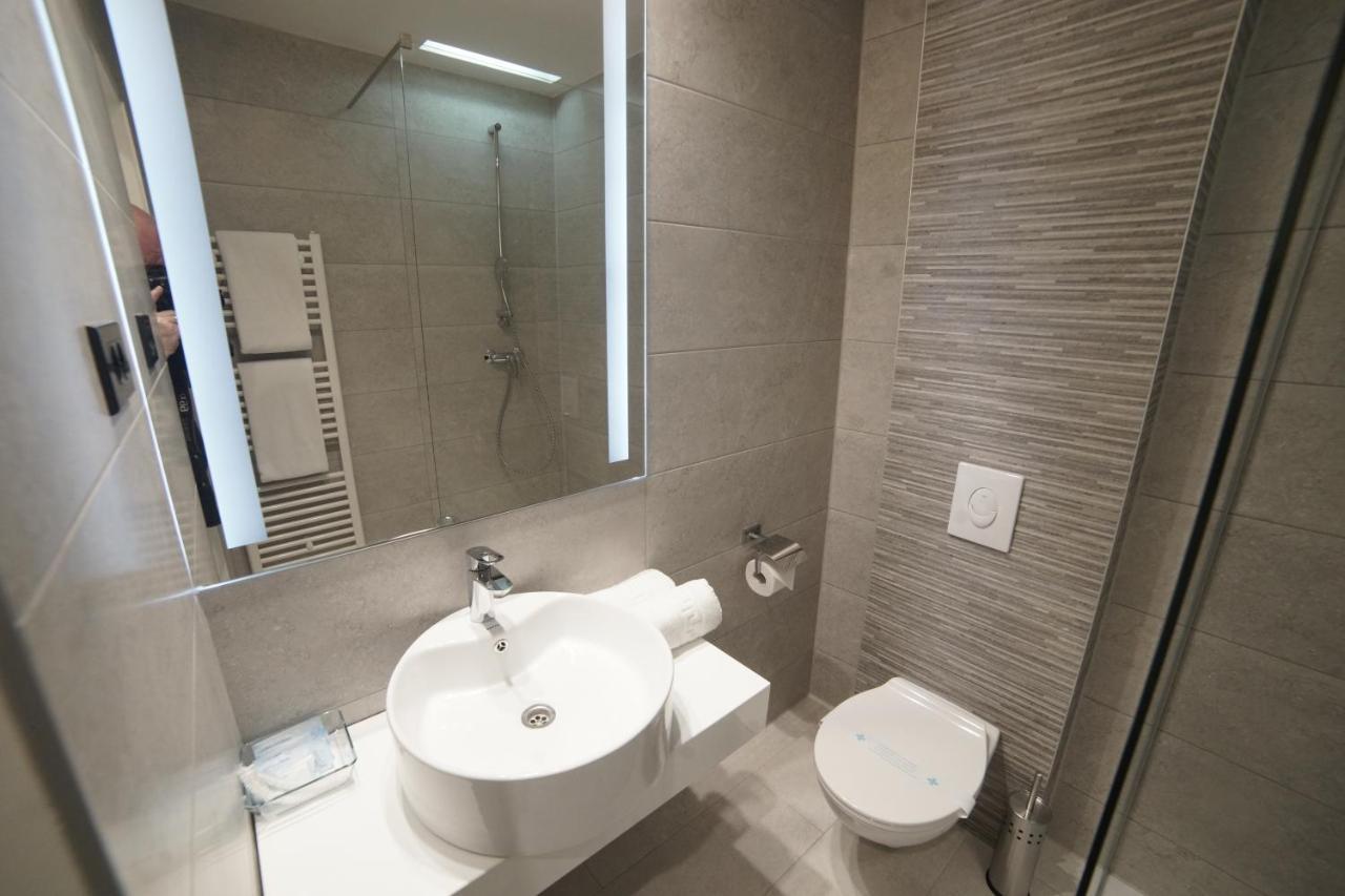 Hotel Forty Two Block A Zagrzeb Zewnętrze zdjęcie